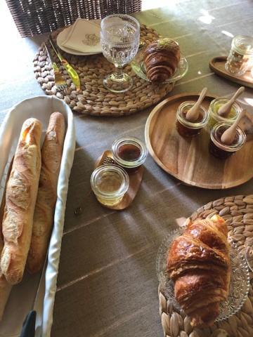 Bed and Breakfast La Ferme de Gringalet Anthon Exterior foto